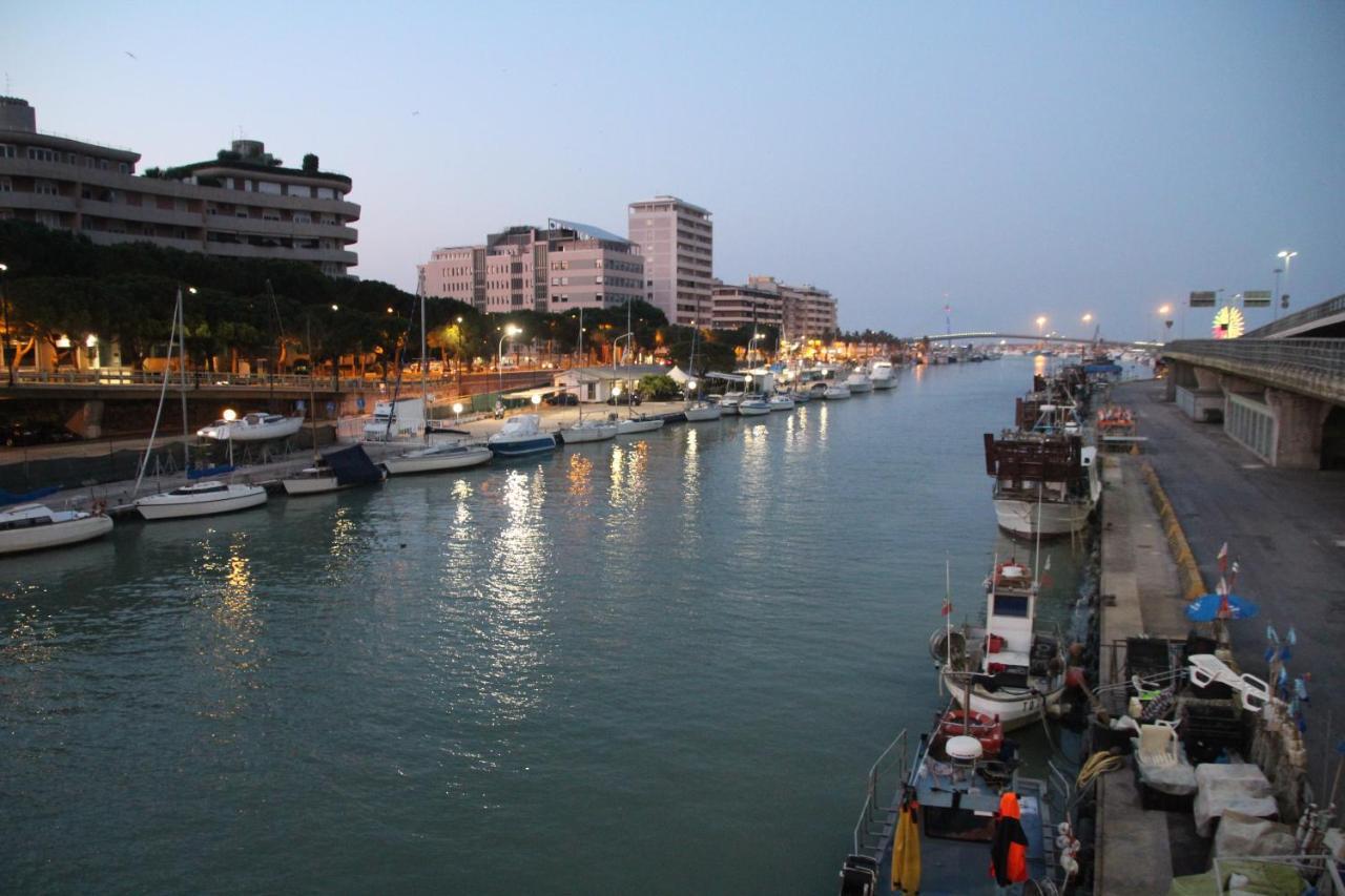B&B Pescara Centro Luxury Suite Εξωτερικό φωτογραφία